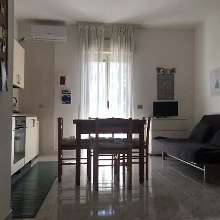 Nyaraló La Casetta Sul Mare Rivabella
